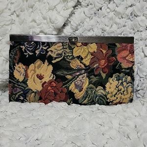 Patricia Nash embroidered wallet